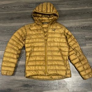 Arc’teryx Cerium LT, Yukon gold